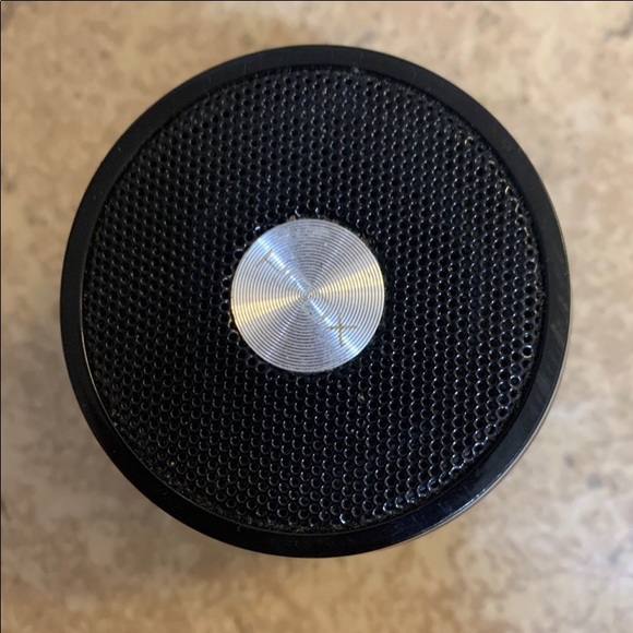 HMDX Wireless Speaker. Model: HX-P230E - Picture 2 of 7